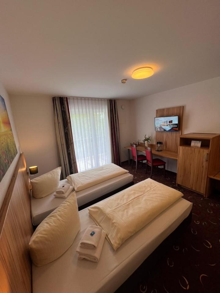 Schaefer Boardinghouse 3*